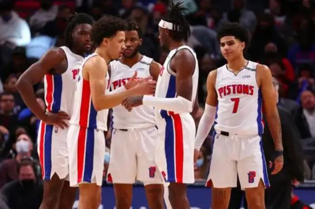 米体：国米已经准备明夏以2300万欧元回购小斯坦科维奇