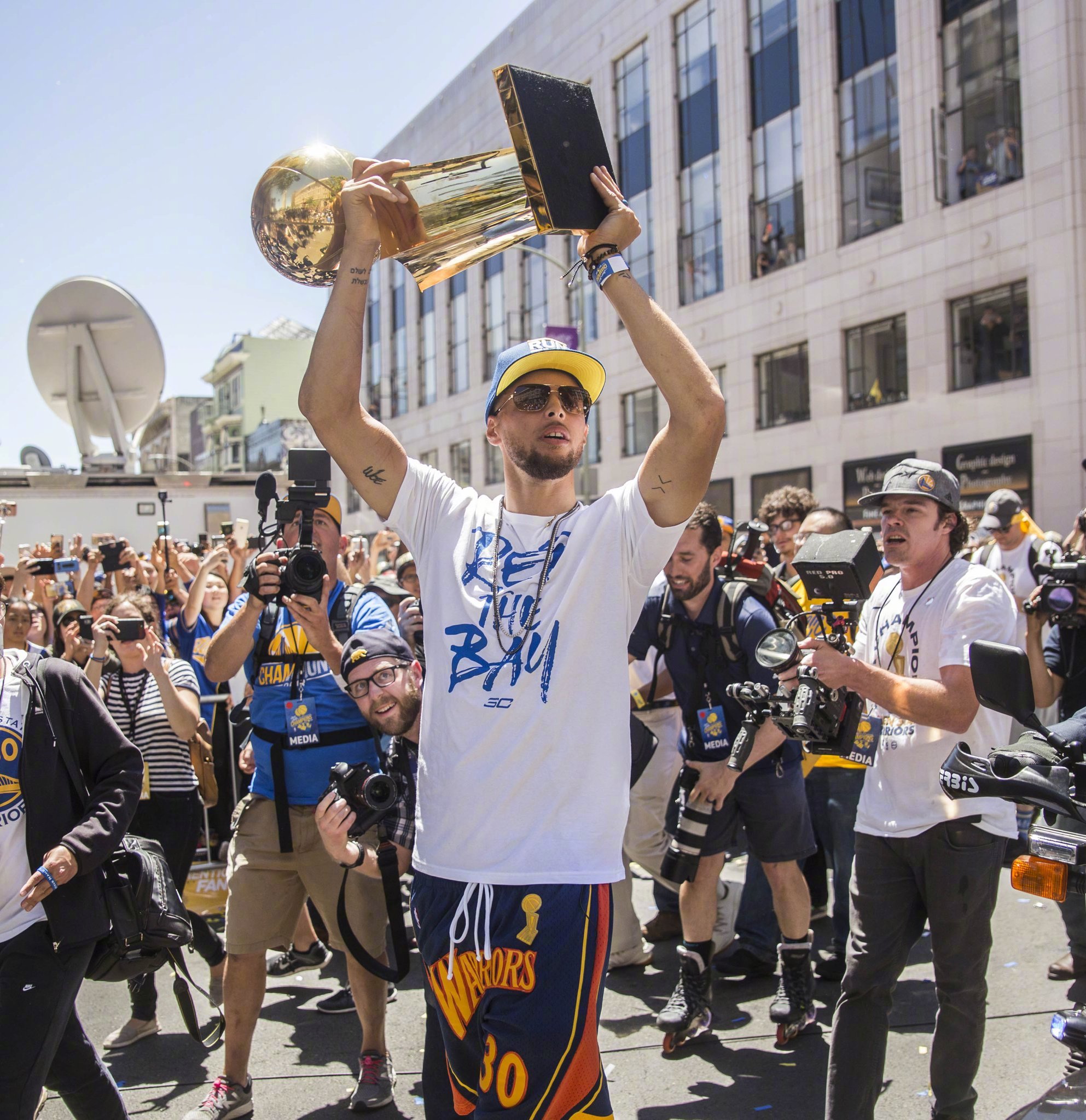 突发消息！中场巨星巴尔韦德训练营神秘缺席，皇马欧冠主力阵容受影响？