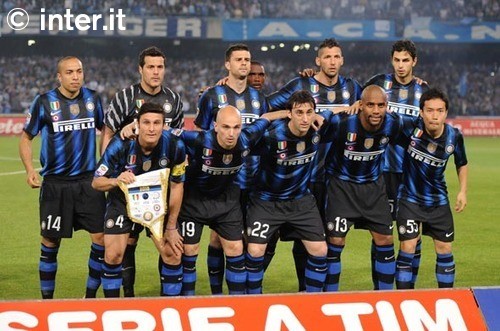 火箭需要交易补强，他们应该如何交易，让阵容更加强大？