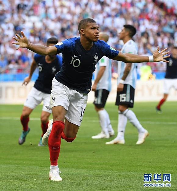 CBA赛季亮点回顾：精彩得分集锦,