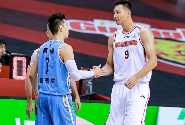 《球员合同的陷阱：解析那些“长约”中后期带来的财务灾难》