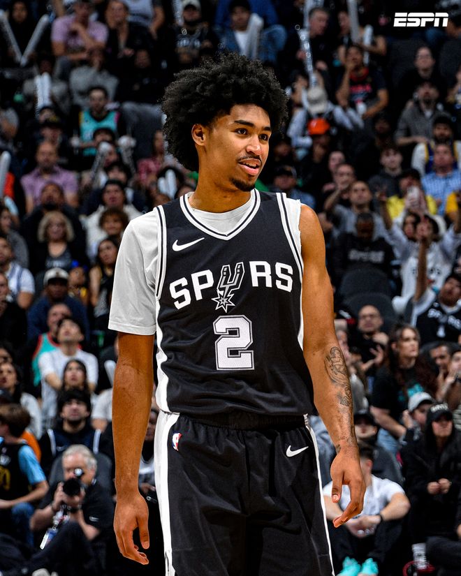 主持人邀请玩家给TGA打分！34.6%玩家给出最低评价