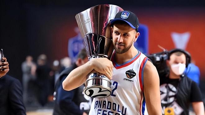 《蛋仔派对》超燃竞技场更新：激燃对战，全新体验